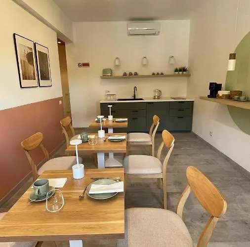 בית הארחה 633 Appia Design 4*